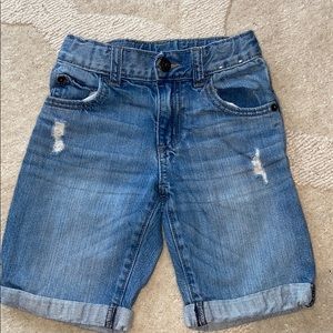 BOYS SIZE 5 GYMBOREE SHORTS
